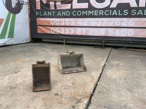 24" MINI DIGGER BUCKET...35mm PINS......1354. - Image 2