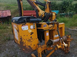 Hedge Cutter - Image 2