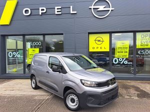 Opel Combo L1h1 Komfort 1.5 100PS 5 Year Warranty - Image 4