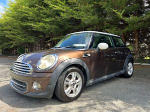 11 Mini Cooper Autos - Image 2