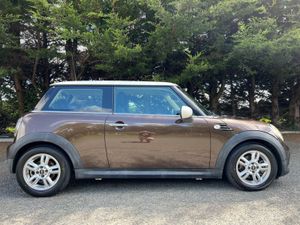 11 Mini Cooper Autos - Image 4