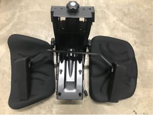 Economy Tractor Seat Comes With Arm Rests 830-872 - Image 2