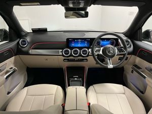 Mercedes-Benz GLB- Class 200d Progressive 5 Seat - Image 4