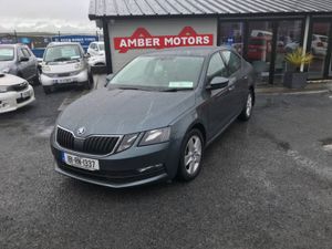 2018 Skoda Octavia Automatic - Image 2