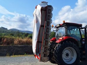 2016 Kuhn GMD 310 Disc Mower 10'1" 24267 - Image 3