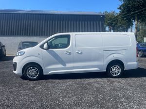 Vauxhall Vivaro - Image 3