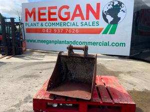 24"  CAT DIGGING BUCKET.......45MM PINS........14 - Image 2