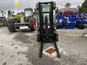 Toyota forklift - Image 2