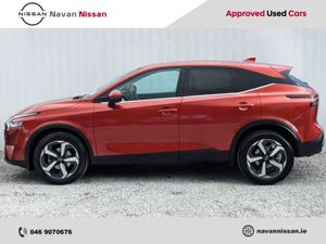 Nissan QASHQAI 1.3i M/hyb SV Premium Auto - Image 4