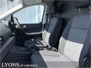 Ford Transit Connect Trend Model SWB 2.0 Eco Blue - Image 3