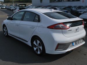 Hyundai Ioniq Electric - Image 3