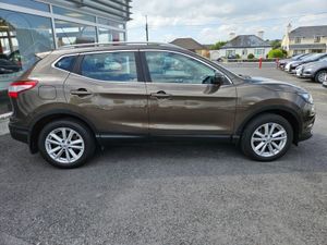 Nissan QASHQAI 1.5 DSL SV - Image 2