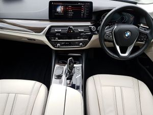 BMW 5 Series 520d SE - Image 4