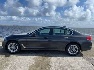 BMW 5 Series 520D G30 SE Auto  only 31  396 Miles - Image 4