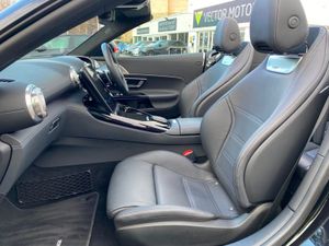Mercedes-Benz SL-Class AMG 43 Premium Plus Huge S - Image 2