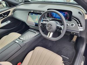Mercedes-Benz E-Class E300de AMG Edition Plus Aut - Image 3