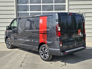 Renault Trafic Exclusive 150BHP Auto - Image 3