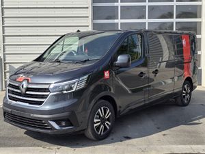 Renault Trafic Exclusive 150BHP Auto - Image 2