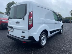 Ford Transit Connect - Image 4