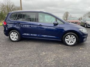 Volkswagen Touran - Image 4