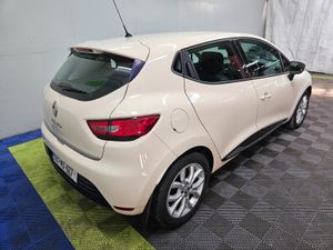 2018 Renault Clio Dynamique Nav - Image 4