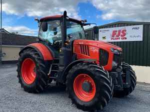 Kubota M7153 Premium Tractor - Image 4