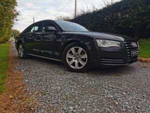 Audi A8  3.0 2011 - Image 2