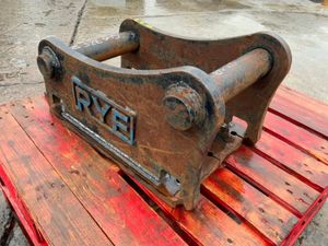 QUICK HITCH CRADLE ATTACHMENT....80mm....22. - Image 3
