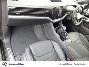 Volkswagen Touareg 3.0 TSI Phev 462HP R - Image 4