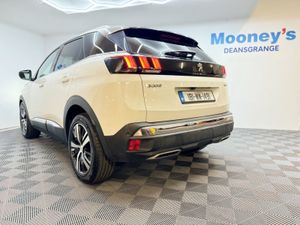 Peugeot 3008 1.6 Bluehdi 120bhp GT Line Auto  1 O - Image 4