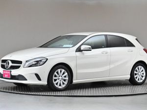 Mercedes-Benz A-Class A180 Auto  half Leather rev - Image 4