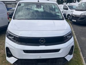 Opel Combo/2025/Auto/Wheelchair Access/Taxi Spec - Image 3