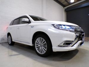 *49,000 MILES*2.4 AUTO HYBRID PLUG-IN*4X4*MITSUBIS - Image 4