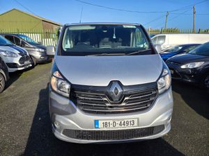 Renault Trafic 2018 Sport LWB Alloys - Image 2