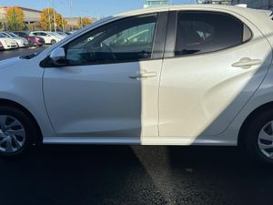 Toyota Yaris 2020 with very low milage - Image 4