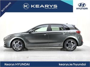 Hyundai i30 Petrol Deluxe Nline 5DR - Image 4