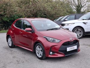 TOYOTA YARIS 1.0 LUNA 4DR 2021(21) - Image 2