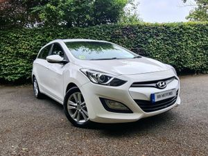 Hyundai i30 1.6d Deluxe Tourer - Image 4