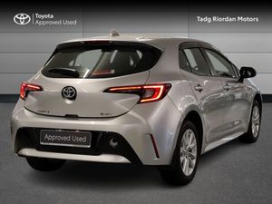 Toyota Corolla Hybrid Luna - Image 2