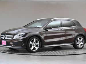 Mercedes-Benz GLA-Class GLA 180  amg Line leather - Image 4