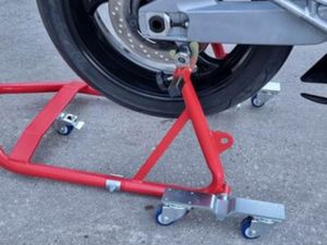 Motorcycle Movable paddock stand for Front wheel - Image 2