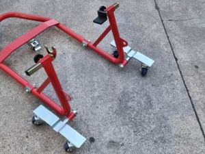Motorcycle Movable paddock stand for Front wheel - Image 4