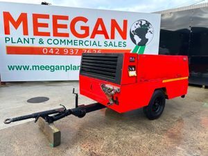KAESER DEUTZ.....420 cfm..... ROAD COMPRESSOR... - Image 2