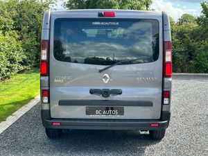 DEPOSIT TAKEN…..2016 RENAULT TRAFIC SPORT 120PS - Image 4