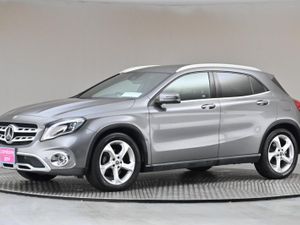 Mercedes-Benz GLA Class GLA 180  full Leather pow - Image 4