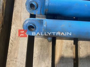 Hydraulic Cylinders - Image 4