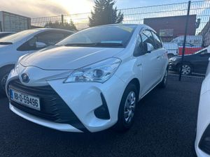 Toyota Vitz/YARIS 2018 Hybrid  keyless Push Star - Image 4