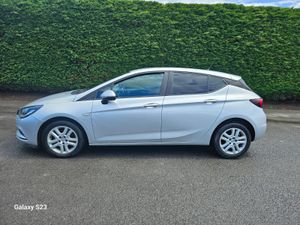 Opel Astra 2019 1.6 D 108000 kms - Image 4