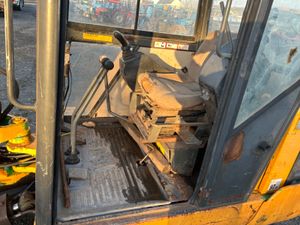 1998 JCB 803 Digger - Image 2