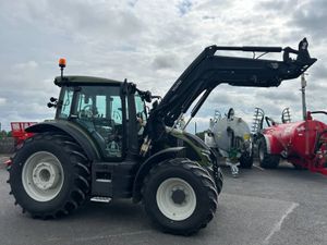 Valtra G135 Active C/W Loader - Image 2